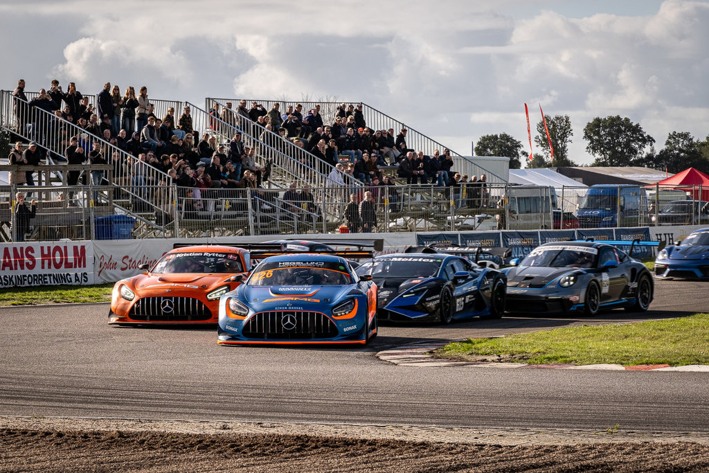 To sejre gav mesterskabet i division 6 til Mascot Motorsport (626), mens Birk Motorsport (615) vandt distancemesterskabet i MHO Danish Endurance Championship
(Foto: Grippo)